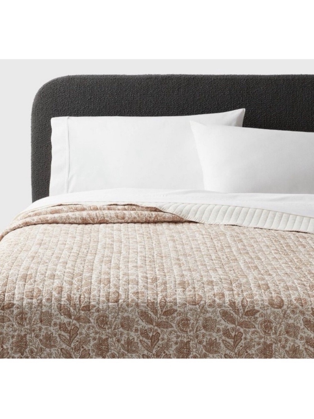 Threshold F/Q Printed Cotton Viole Quilt